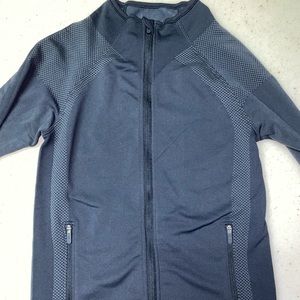Lululemon nulu jacket